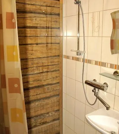 Проживание в семье Vana Postimaja