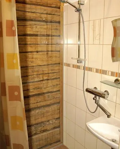 Quarto em Acomodações Particulares Vana Postimaja