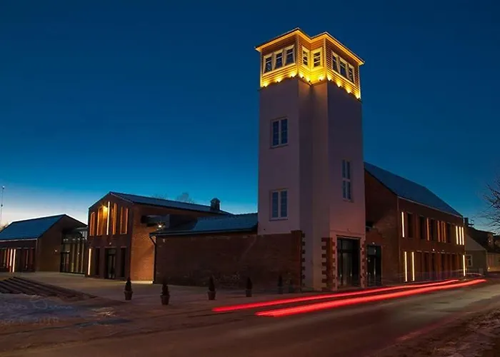 Vana Postimaja منزل للإقامة